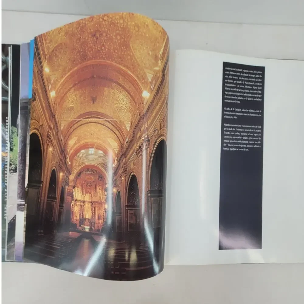 Quito Arquitectura De La Memoria Hardcover Architecture‎ Book Thoughtful